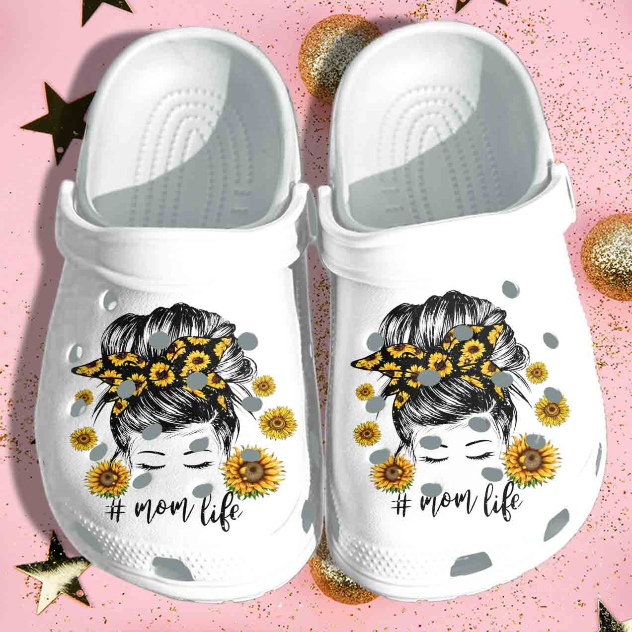 Beautiful Mom In Sunflower Comfortable For Mens And Womens Classic Water Crocs Clog Shoes