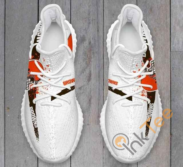 Cleverland Browns Men Running Yeezy Boost