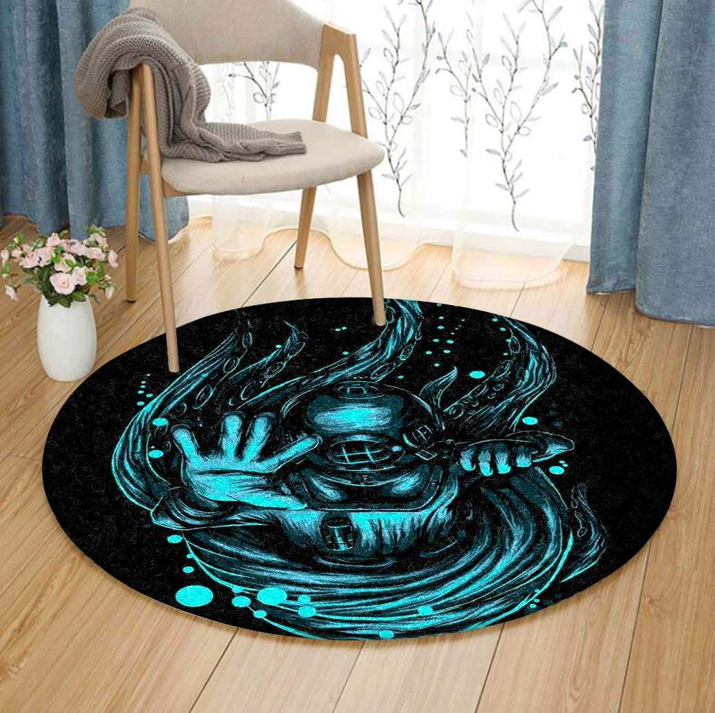 Diving Limited Edition Round Rug