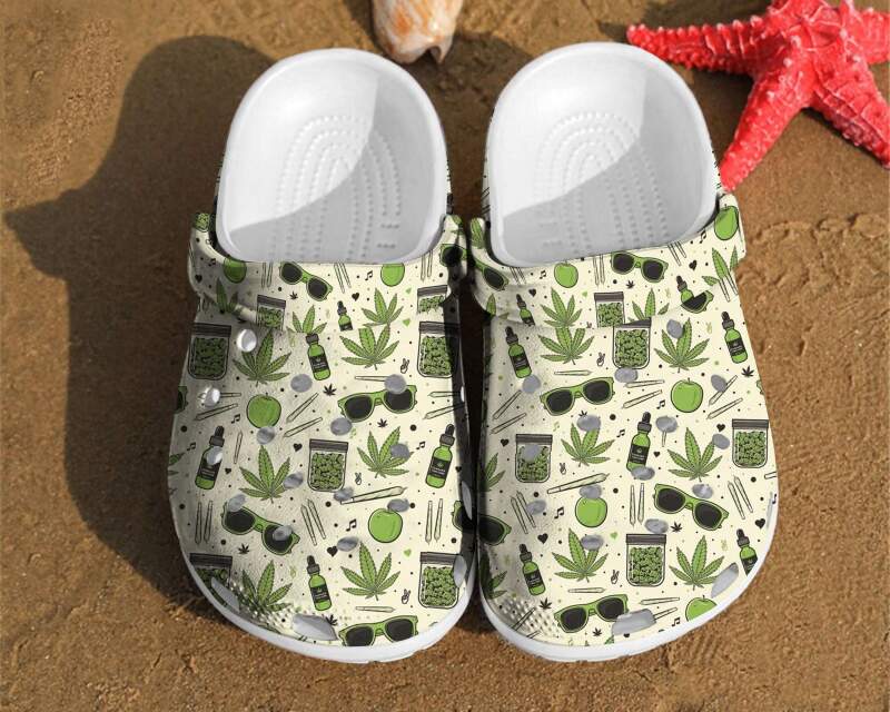 Marijuana Leaf Pattern With Weed Leaves Plant Unisex Crocs Clog Shoes 1 Marijuana Leaf Pattern With Weed Leaves Plant Unisex Crocs Clog Shoes