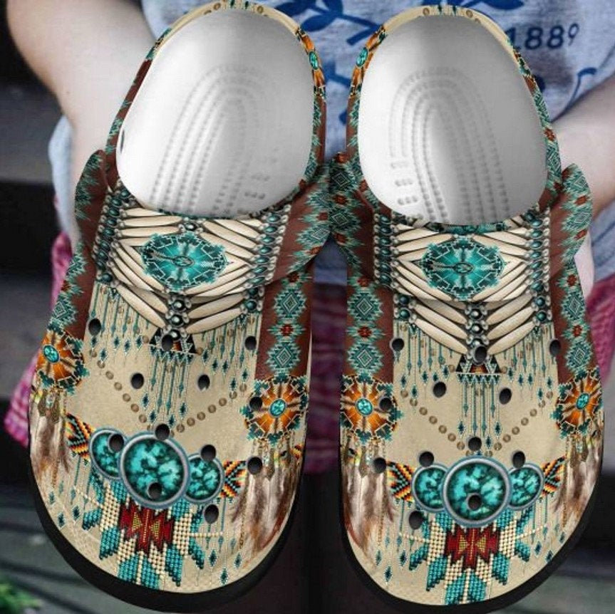 Native American Crocs Clog Shoes 8 Native American Crocs Clog Shoes
