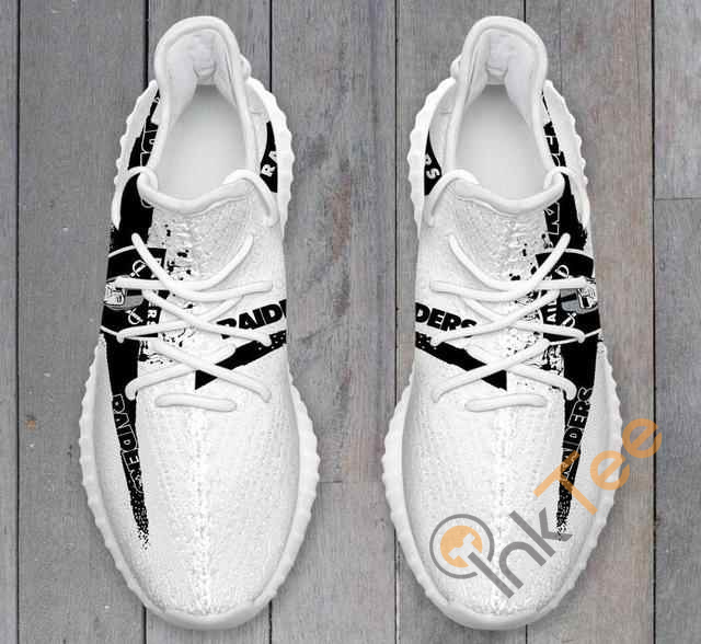 Oakland Raider Men Running Yeezy Boost 1 Oakland Raider Men Running Yeezy Boost