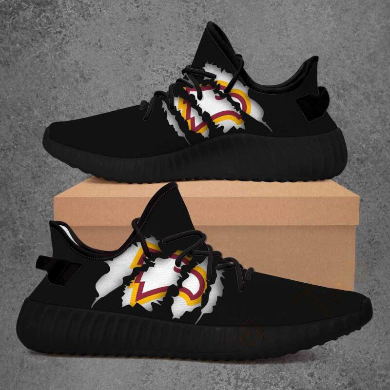 Winthrop Eagles Ncaa Yeezy Boost